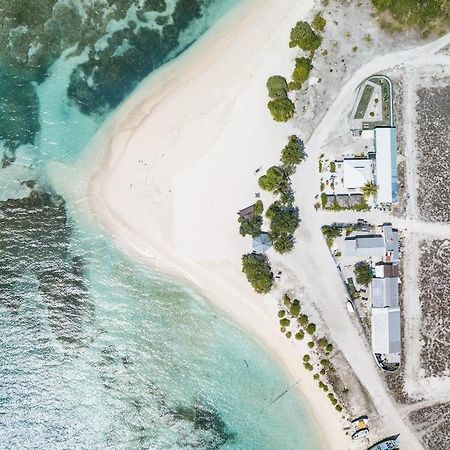 One The Island Hotel Naifaru Ngoại thất bức ảnh