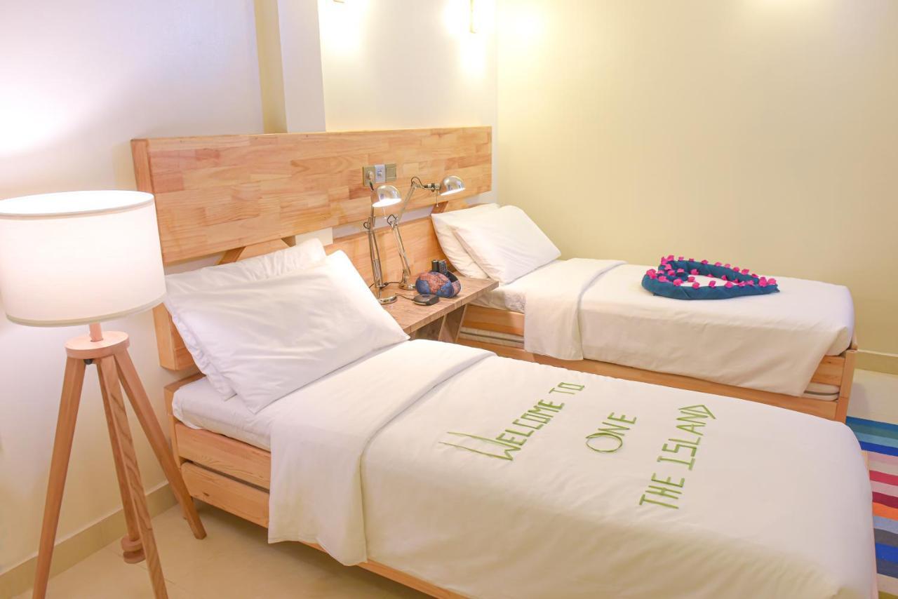 One The Island Hotel Naifaru Ngoại thất bức ảnh