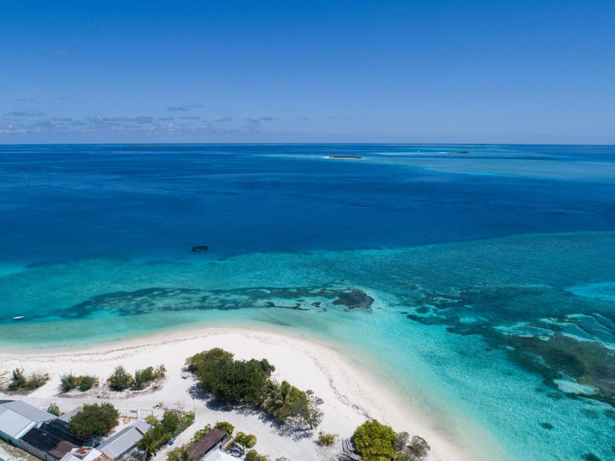 One The Island Hotel Naifaru Ngoại thất bức ảnh