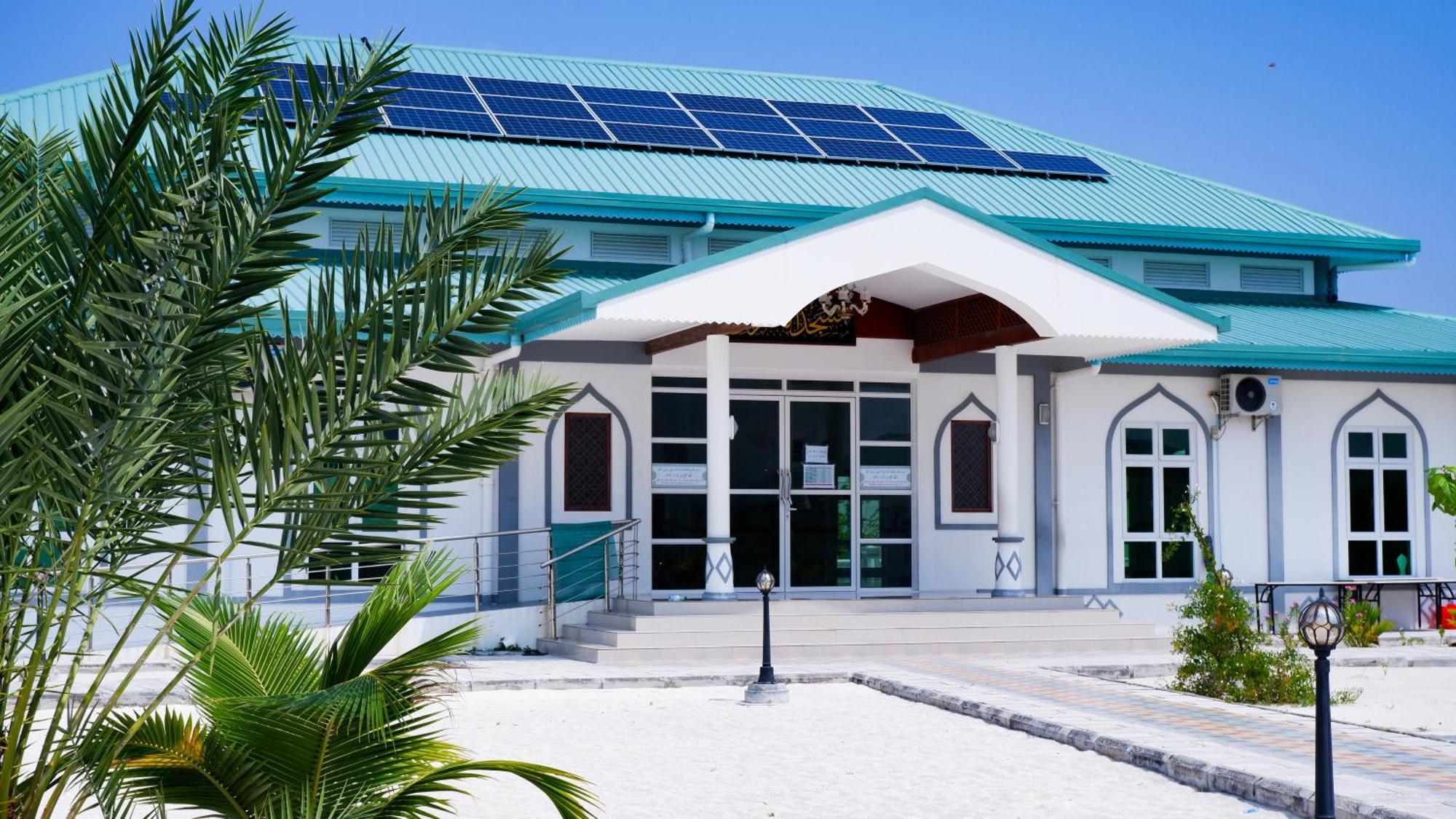 One The Island Hotel Naifaru Ngoại thất bức ảnh