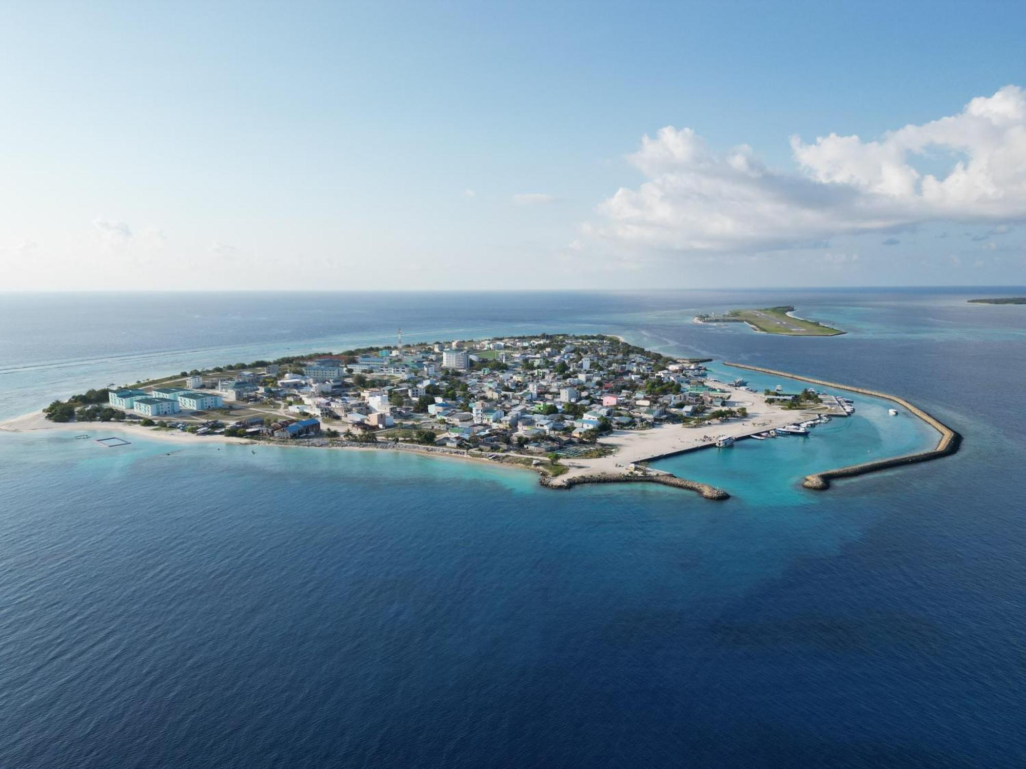 One The Island Hotel Naifaru Ngoại thất bức ảnh